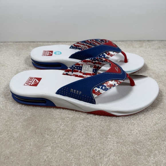 NWT Reef Fanning Patriotic Flip Flops Men's 13 Bottle Opener Red White Blue